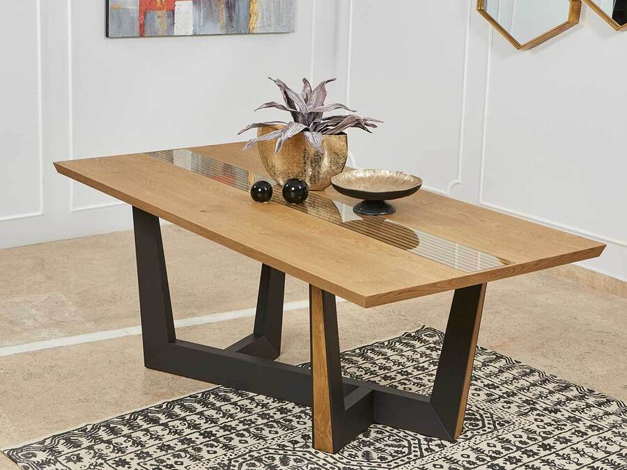 Dining Table Stripes